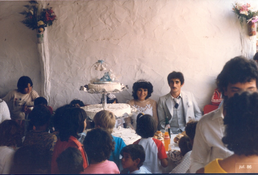 E:\Fotos para o livro\Ribeirão Grande - Ribeirão das Cruz 1986 - Casamento da Filha do Elói\Ribeirão Grande - Ribeirão das Cruz 19860004.jpg