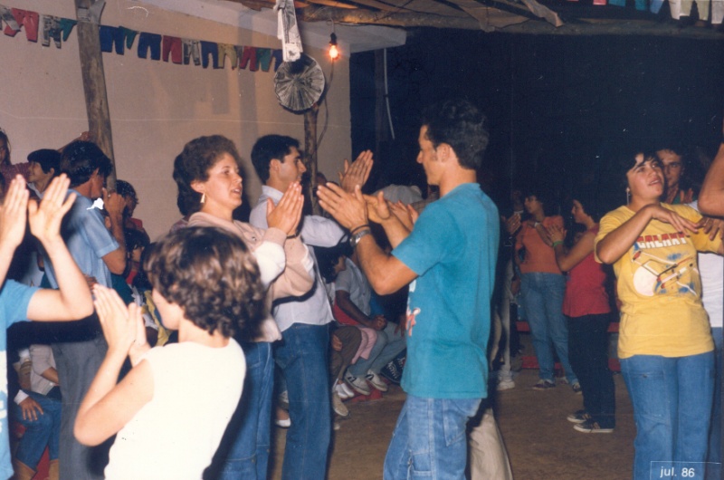 E:\Fotos para o livro\Ribeirão Grande 1986 - Casamento do Simão\Ribeirão Grande 1986 - casamento do Simão0011.jpg
